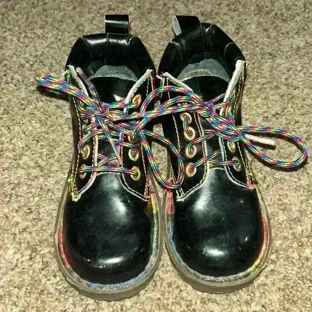Dr. Martens girls Rainbow Boots